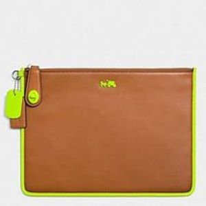 C.O.A.C.H. Leather Turnlock Folio